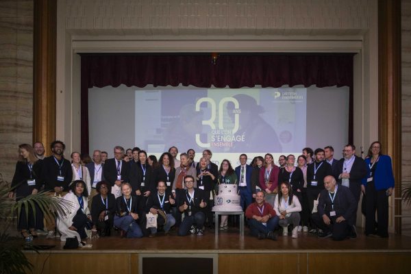 Fraternité en tension, médiation en action : quand les Pimms Médiation favorisent la cohésion et recréent du lien social